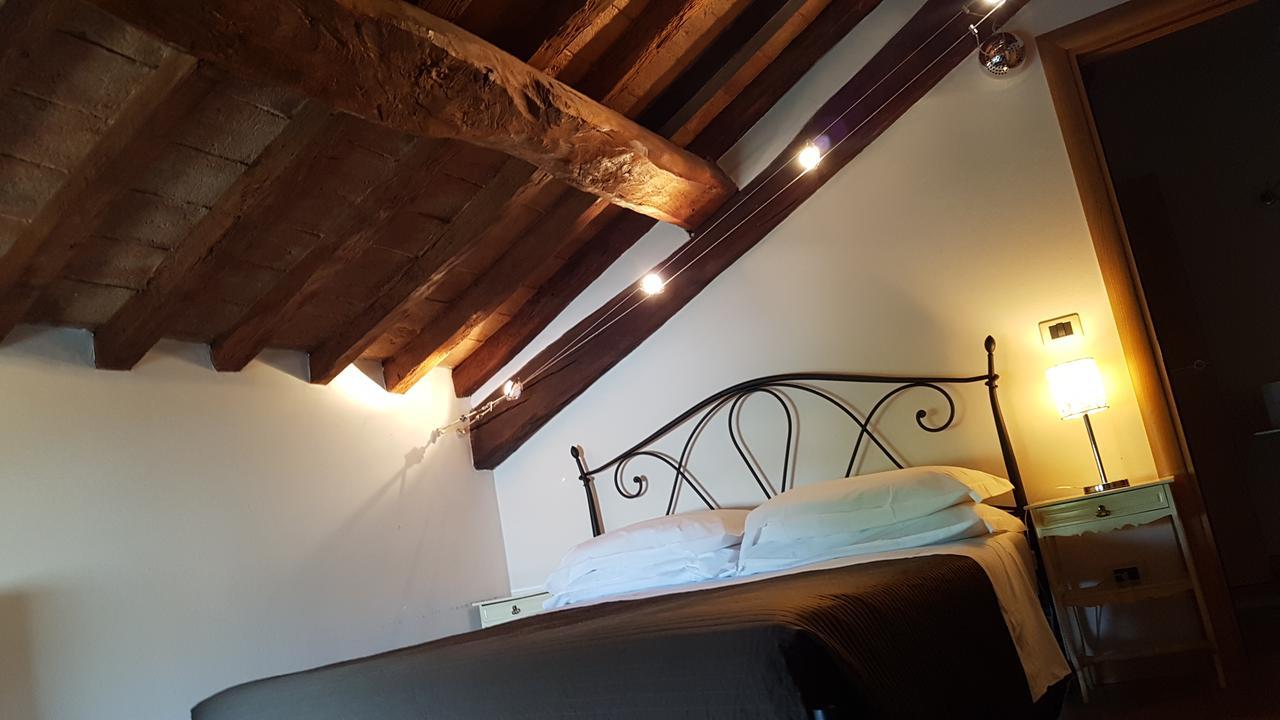 La Corte Dei Sogni B&B Modena Luaran gambar